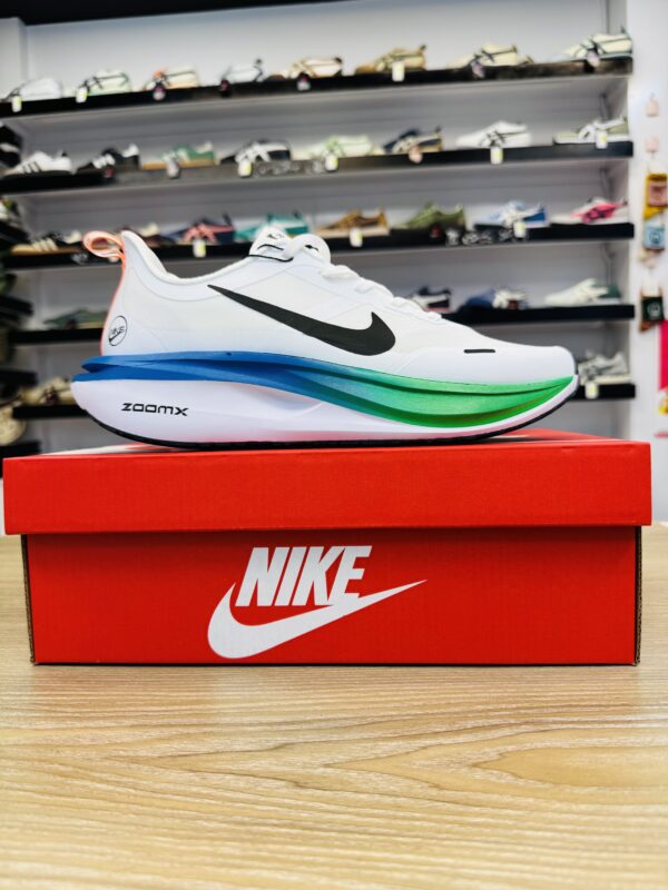 Nike Pegasus Plus 14 – view 1