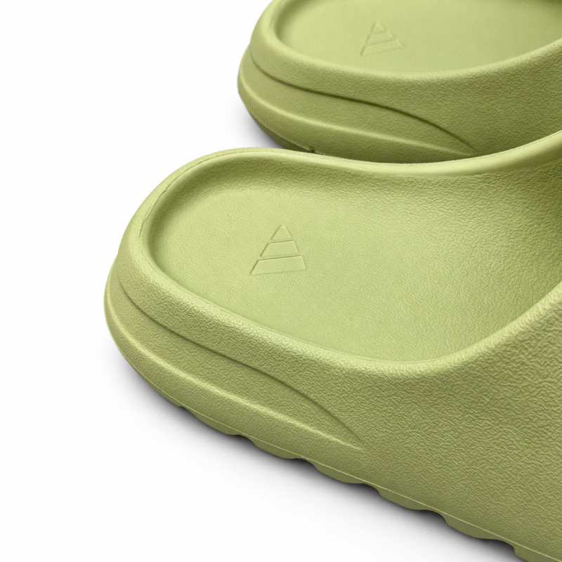 Yeezy Ys 01 light green slides – gallery view 2